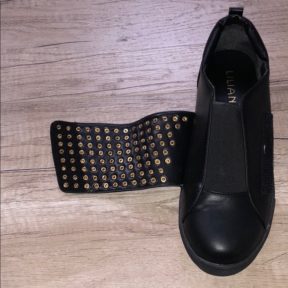 Stud shoes - Picture 4 of 5